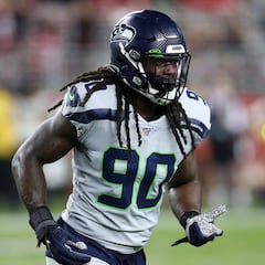 Jadeveon Clowney desea regresar con los Seahawks
