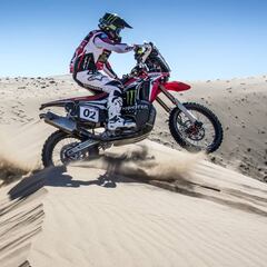 Pablo Quintanilla pasó a liderar el Atacama Rally