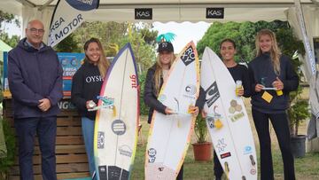 Bitor Garitaonandia y Ariane Ochoa, nuevos reyes del surf en Espa?a
