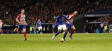 ¡GOL DE IÑAKI WILLIAMS! ¡Rompe en diagonal a la defensa rojiblanca gracias al pase de Muniaín! 