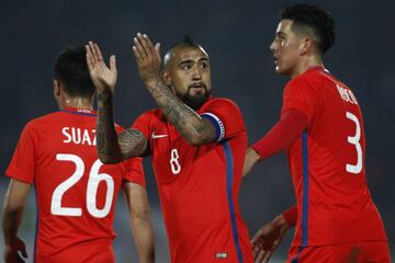 Futbol, Chile vs Burkina Faso.
Partido amistoso 2017.
El jugador de Chile, Arturo. Vidal, celebra su gol contra Burkina Faso durante el partido amistoso en el estadio Nacional.
Santiago, Chile.
02/06/2017
Marcelo Hernandez/Photosport***************

Football, Chile vs Burkina Faso.
Friendly match 2017.
Chile's player Arturo. Vida  celebrates his goal against Burkina Faso during friendly match at Nacional stadium in Santiago, Chile.
02/06/2017
Marcelo Hernandez/Photosport