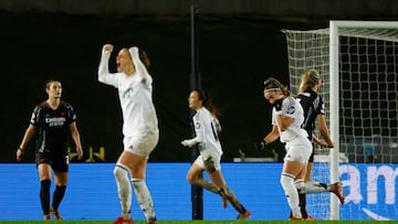 Soccer Football - Women's Champions League - Quarter Final - First Leg - Real Madrid v Arsenal - Estadio Alfredo Di Stefano, Madrid, Spain - March 18, 2025 Real Madrid's Athenea Del Castillo celebrates scoring their second goal REUTERS/Susana Vera