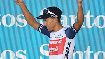 Richie Porte celebra su triunfo en el Tour Down Under.