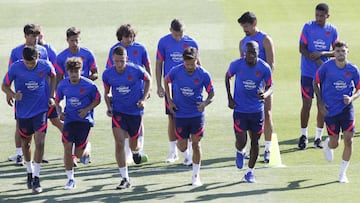 Los jugadores del Atl&eacute;tico en la sesi&oacute;n de entrenamiento.