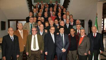 Reconocimiento a los socios con más de 50 años de antigüedad