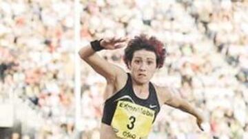 <b>DE ORO. </b>Lebedeva, con el dorsal de los que luchan por el millón.