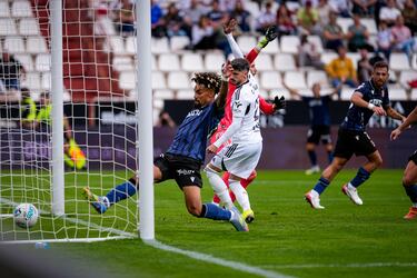 Aprobados y suspensos: el Ceuta mantiene la media inglesa