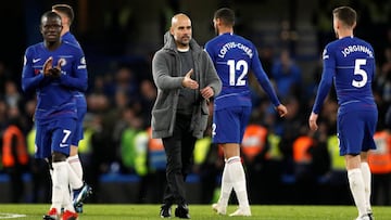 Sarri hace líder al Liverpool y aprieta la Premier League