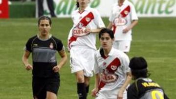 <b>RIVALIDAD MÁXIMA. </b>Miriam, entre Vero Boquete y Vilanova.