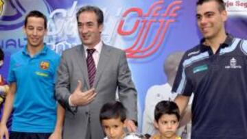 Lozano presentó el partido.