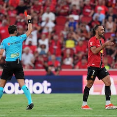 La cuarta expulsión de Muriqi