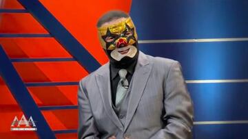 Super Muñeco durante el programa Zona Ruda de Triple A