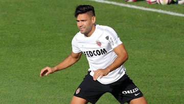 Falcao Garc&iacute;a durante un entrenamiento con el M&oacute;naco bajo las &oacute;rdenes de Thierry Henry