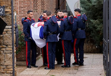 Los restos mortales de la Princesa Irene de Grecia llegan a la catedral Ortodoxa Griega de San Andrés y San Demetrio.