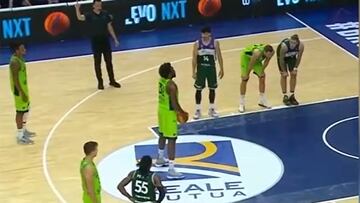 Tiene en shock al basket europeo: los inverosímiles tiros libres de un jugador