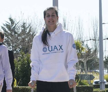 Carolina Mar¨ªn, entre la recuperaci¨®n y la universidad