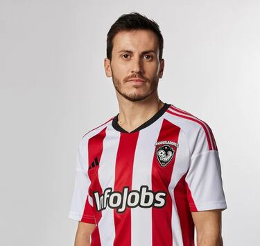 Así son las nuevas camisetas de la Kings League presentadas en los Premios Corona de Oro