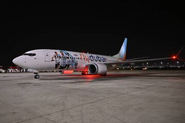 DOHA, QATAR - NOVEMBER 16: An aircraft is seen arriving with the national team of Argentina ahead of FIFA World Cup Qatar 2022 at Hamad International Airport on November 17, 2022 in Doha, Qatar. (Photo by Oliver Hardt - FIFA/FIFA via Getty Images)