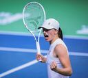 Swiatek acude al rescate y Polonia hace historia