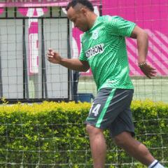 Zúñiga vuelve a las canchas después de 11 meses y 23 días