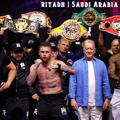 ¿Quién estará en la esquina de Canelo Álvarez en su pelea contra William Scull?