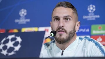 Koke en rueda de prensa.