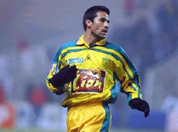 El defensor estuvo dos temporadas en el Nantes de Francia. Jugó 82 partidos y anotó cinco goles.