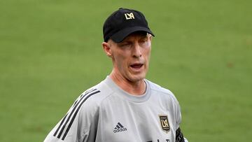 Bob Bradley sacude al fútbol con su discurso contra el racismo