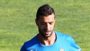 Simao Sabrosa en un entrenamiento del Espanyol.