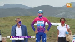 Jesús Herrada, ante Quintana y Supermán en el Ventoux