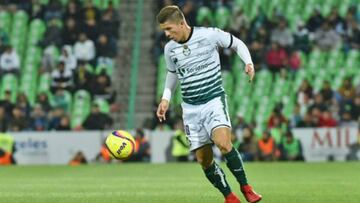 Santos pierde a Cris Martínez por 15 días tras ataque de ira