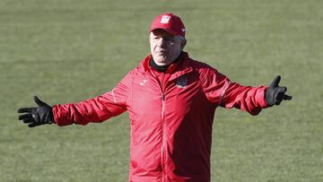 Aguirre: "Nos tomamos el partido de Murcia como uno de Liga"