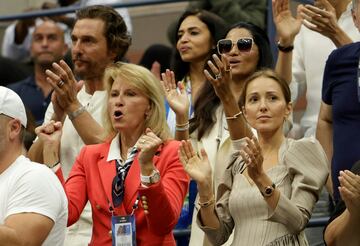 Jelena Djokovic durante la final del US Open entre Novak Djokovic y Daniil Medvedev en el USTA Billie Jean King National Tennis Center.