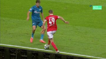 ¡En el QPR hizo 150 en 5 años! El mejor tira-caños del mundo la rompió ayer en Champions