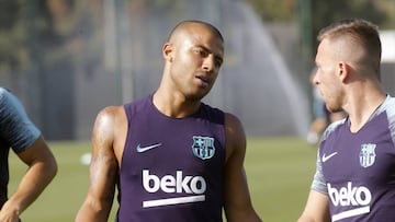 Rafinha posr&iacute;a salir del club. 