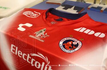 Club Tiburones, muy mexicanos, en contra de Trump