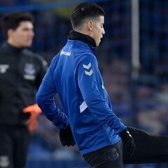 Ancelotti y lesión de James: "Tiene un problema en el pie"