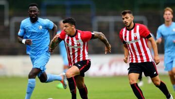 GUETERSLOH, GERMANY - JULY 21: Ander Capa Rodriguez of Bilbao runs with the ball during the pre-season friendly match between Athletic Club and VfL Bochum at Ohlendorf Stadion im Heidewald on July 21, 2022 in Guetersloh, Germany. (Photo by Christof Koepsel/Getty Images)