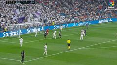Penalti claro de Casemiro a Eraso: signific¨® el 1-1