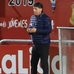 Menéndez: "Ganar al líder sería dar un paso muy importante, mi deseo hubiera sido traer otro delantero"