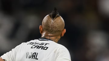 Futbol, Colo Colo vs Nublense
Fecha 11, Liga de Primera 2025.
El jugador de Colo Colo Arturo Vidal, es fotografiado durante el partido de primera division contra Nublense disputado en el estadio Monumental Davis Arellano, Santiago, Chile.
19/05/2025
Felipe Zanca/Photosport
Football, Colo Colo vs Nublense
11th turn, Division League 2025.
Colo ColoÕs player Arturo Vidal, is pictured during the first division match at the Monumental Davis Arellano Stadium, in Santiago, Chile.
19/05/2025
Felipe Zanca/Photosport