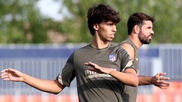 João Félix y Diego Costa, en el entrenamiento del Atlético.