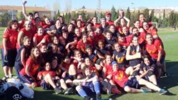 El equipo espa&ntilde;ol de f&uacute;tbol americano femenino en Pinto (Madrid).