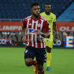 Miguel Borja vuelve a prácticas con Junior a la espera de River