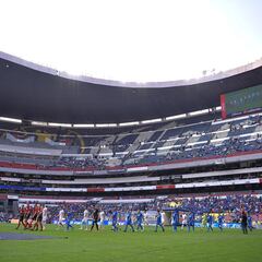 Sin barras se vivió un gran ambiente en el Cruz Azul ante Atlas