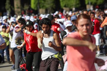 La plancha del Zócalo de Ciudad de México acogió una clase masiva de boxeo y, por segundo año consecutivo, se batió un récord mundial con más de 30.000 alumnos. El acto contó con la presencia de los campeones Julio César Chávez, Jaime Minguía o Humberto González, así como la del presidente del Consejo Mundial de Boxeo, Mauricio Sulaimán