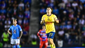 Richard Sanchez of America during the Semifinal second leg match between Cruz Azul and America as part of the Liga BBVA MX, Torneo Apertura 2024 at Ciudad de los Deportes Stadium on December 08, 2024 in Mexico City, Mexico.
