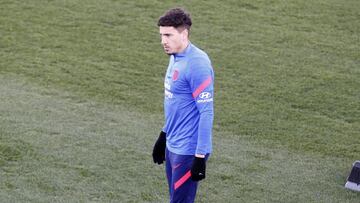 Giménez, en un entrenamiento del Atlético.