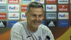 Escribá: "El Madrid es favorito mañana y para ganar la Liga"