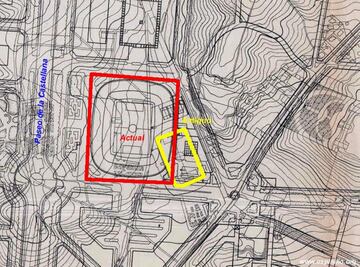 Dada la afluencia de público, el Real Madrid con Santiago Bernabéu al frente, decidió construir un estadio más grande. El actual templo blanco (recuadro rojo) se construyó sobre una parte del estadio de Chamartín (recuadro amarillo).